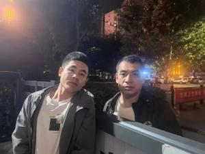 市文旅集團(tuán)一線戰(zhàn)“疫”之：古有木蘭替父從軍，今有老翁代子抗“疫”——集團(tuán)員工父子王小強(qiáng)、王浩的抗“疫”故事